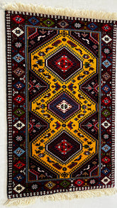 Authentic Qashqai Handwoven Rug – Natural Wool