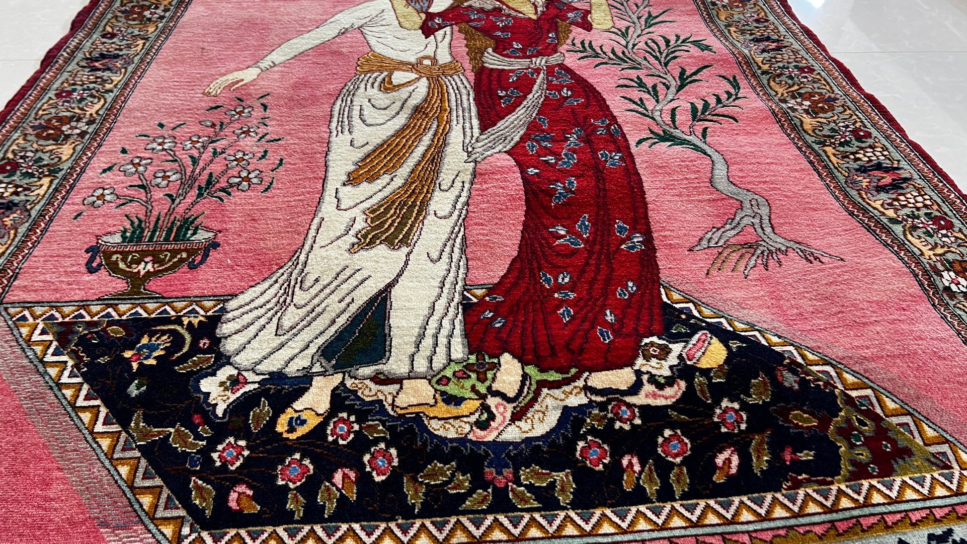 Leyli_Majnun_carpet