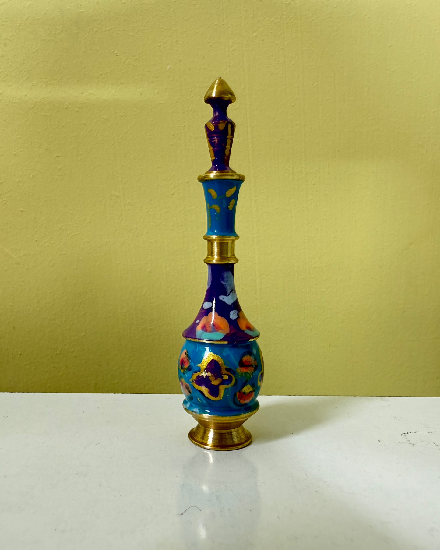 dark blue kohl container, hand-painted brass kohl bottle, traditional eyeliner holder, artisanal surma dan