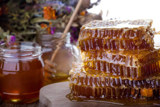 Honey: A Natural Remedy Enhanced with Other Ingredients