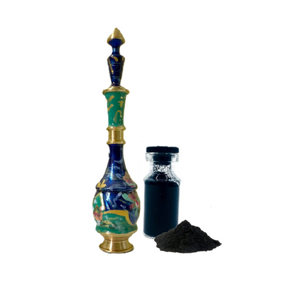 Kohl_with_blue_hand_painted_container
